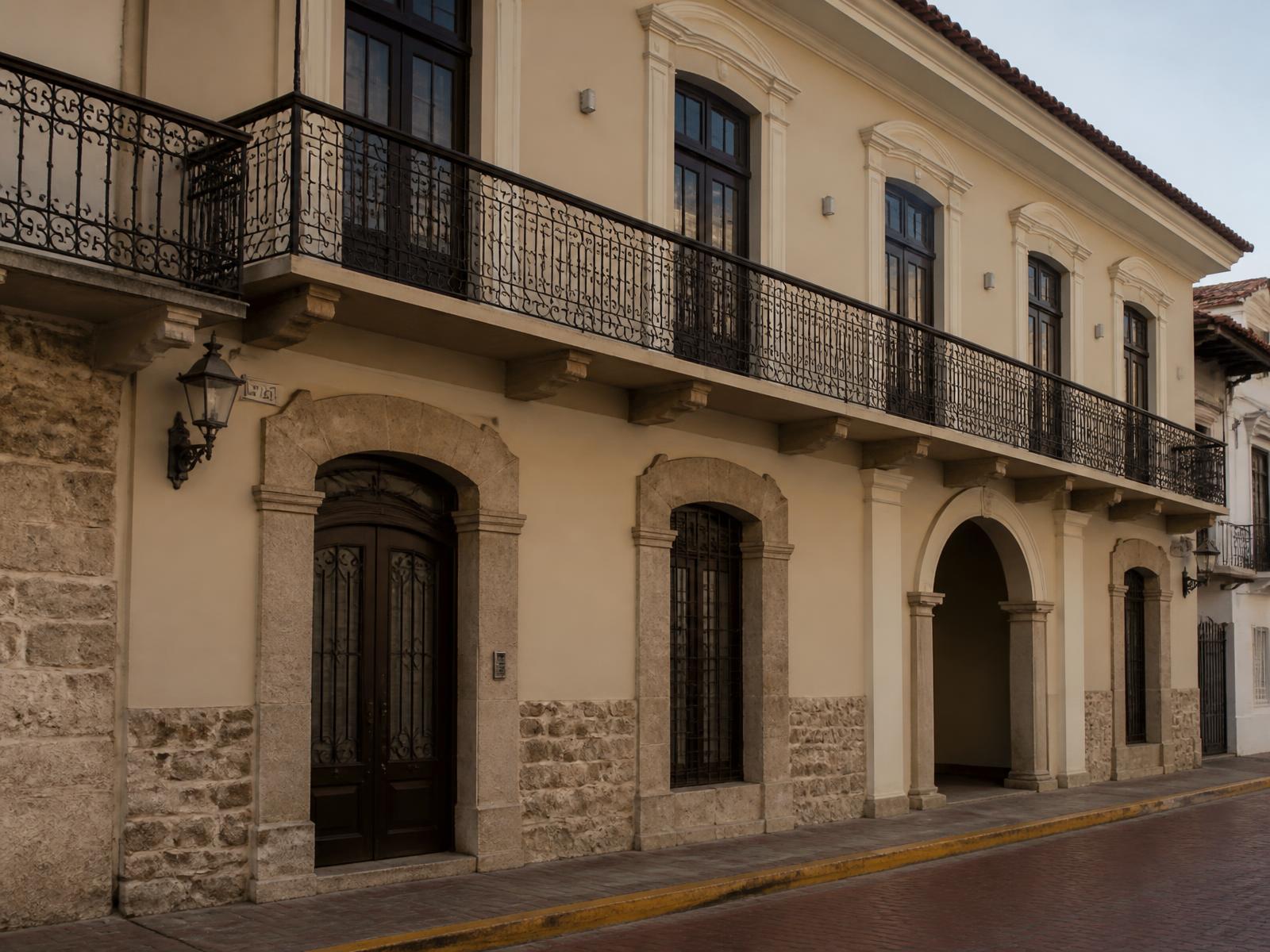 PH 102 — Casco Viejo, Panama City, Panama